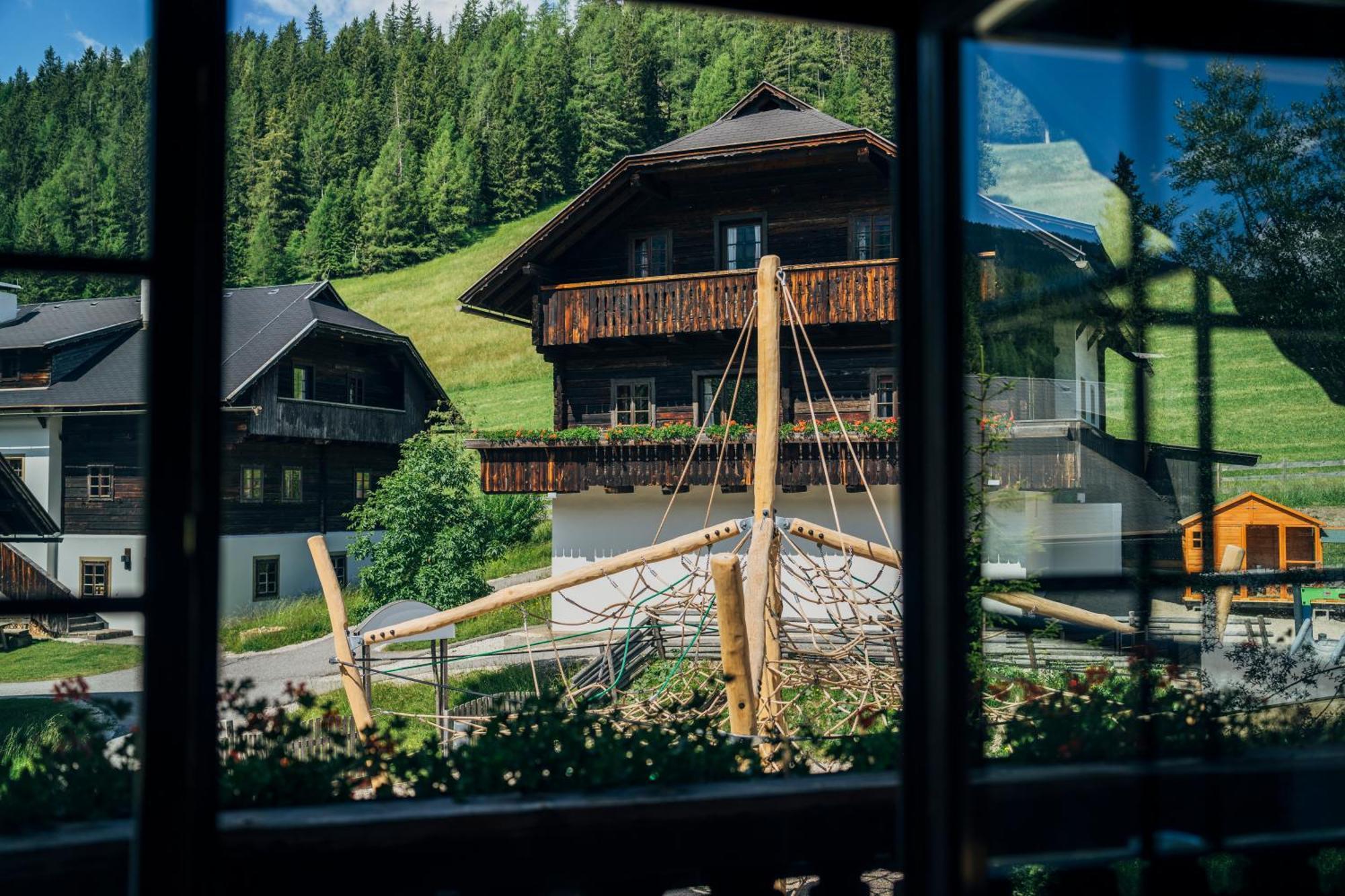 Slow Travel Resort Kirchleitn Bad Kleinkirchheim Exterior photo