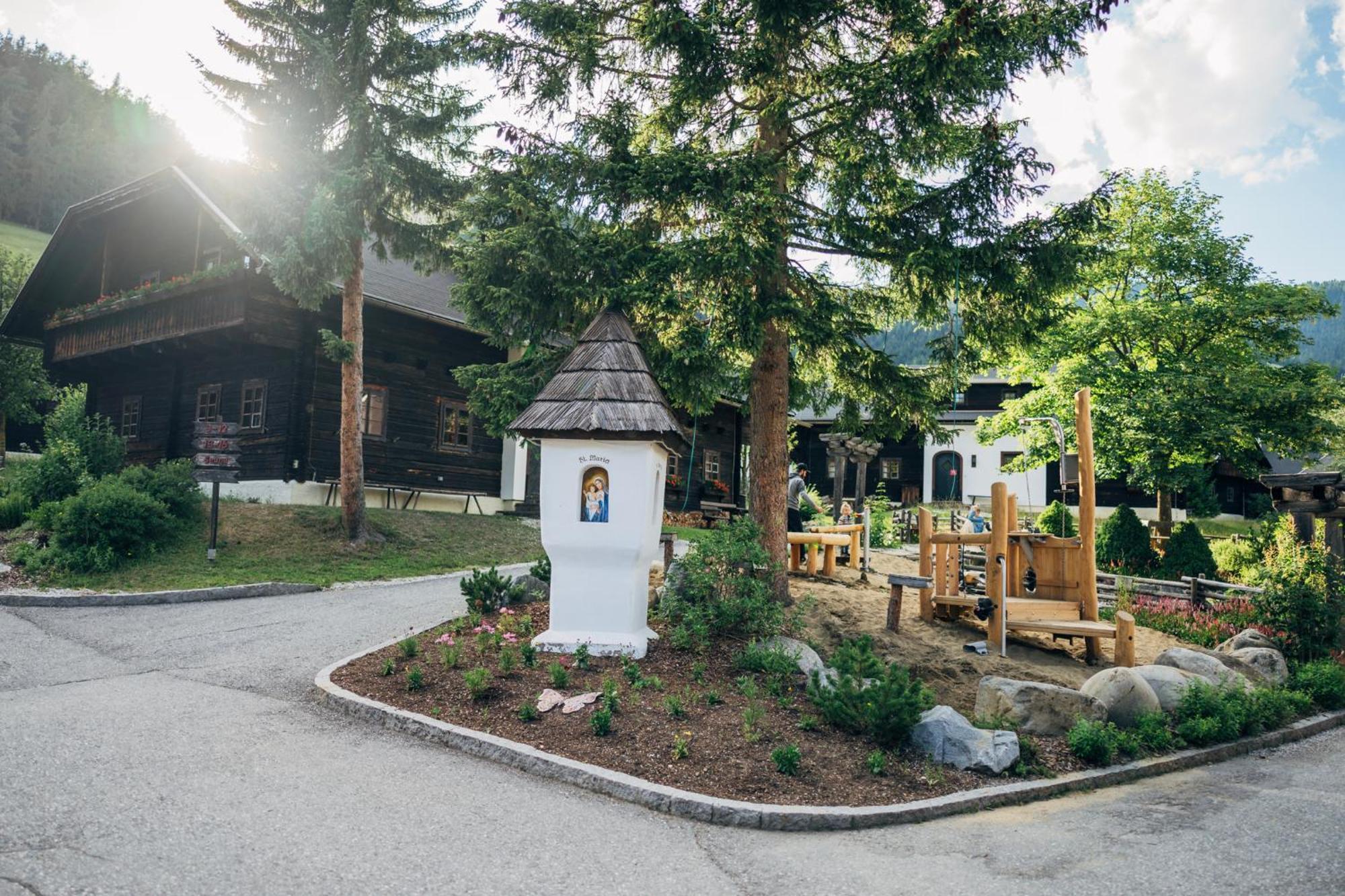 Slow Travel Resort Kirchleitn Bad Kleinkirchheim Exterior photo